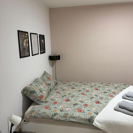 7 Emperors Central Suite Beograd Bagian luar foto