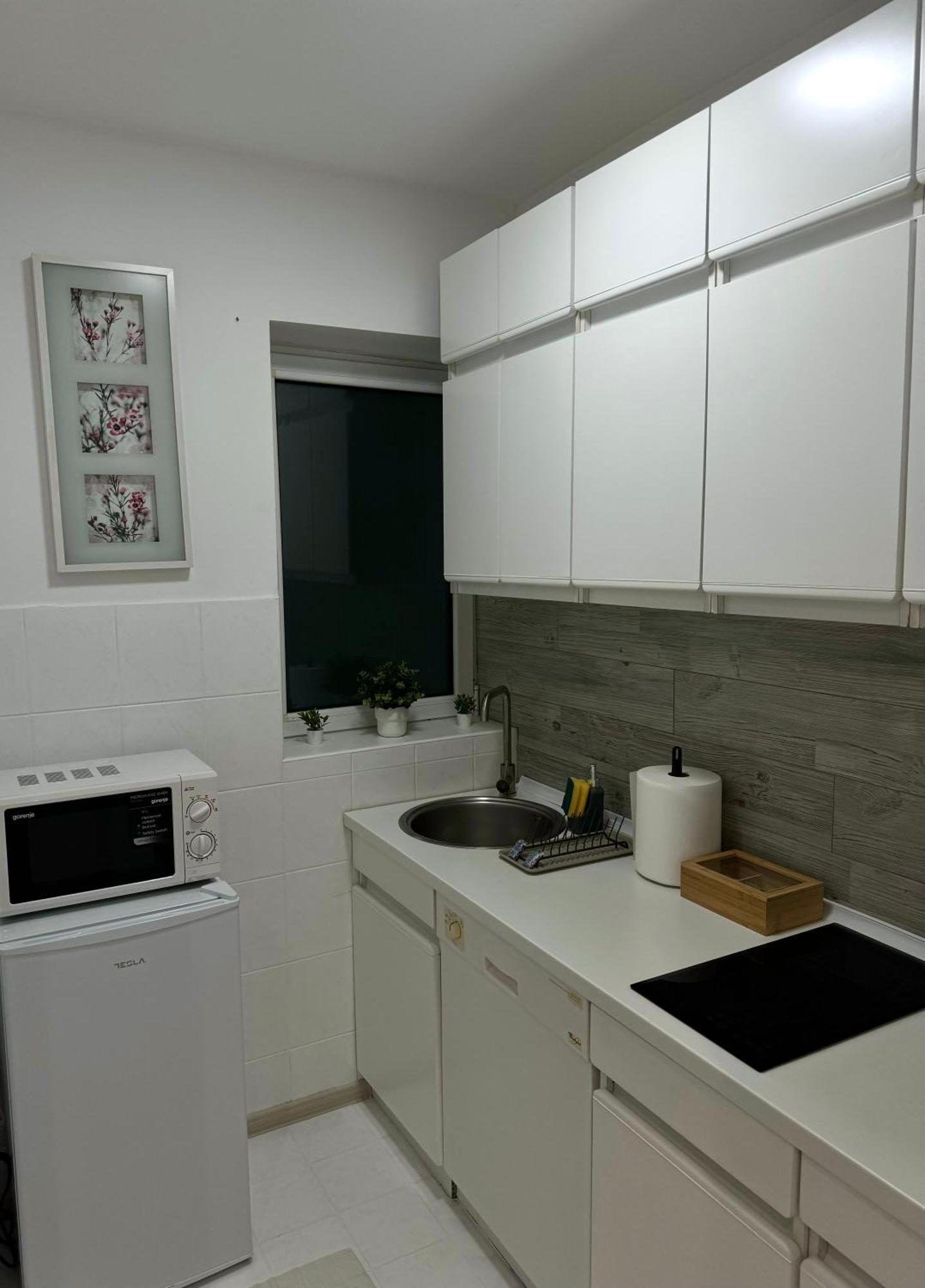 7 Emperors Central Suite Beograd Bagian luar foto
